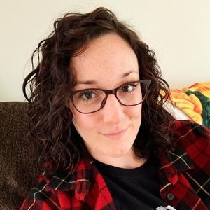 Meet your Posher, Carolyne